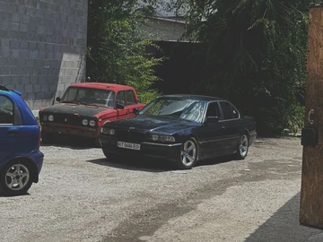 Авто BMW 7 Серия 1999 № 8967004