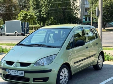 Авто Mitsubishi Colt 2004 № 8967031