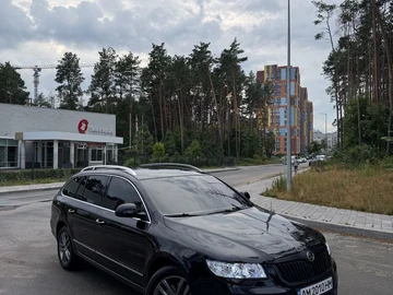 Авто Skoda Superb 2010 № 8967136