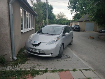 Авто Nissan Leaf 2013 № 8967303