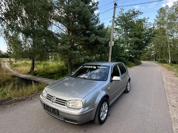 Авто Volkswagen Golf 2002 № 8967337