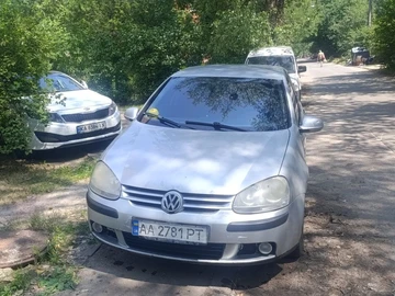 Авто Volkswagen Golf 2005 № 8967637