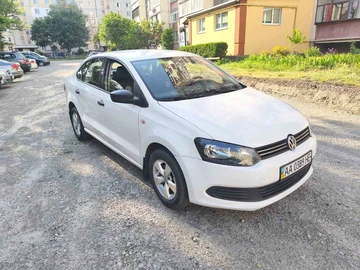 Авто Volkswagen Polo 2011 № 8967647