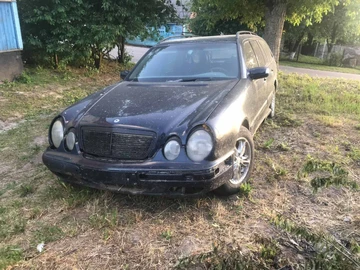 Авто Mercedes E Серия 2000 № 8967692