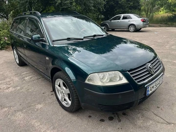 Авто Volkswagen Passat Variant 2001 № 8967695