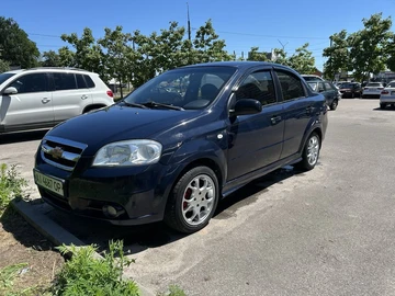 Авто Chevrolet Aveo 2007 № 8967707