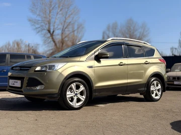 Авто Ford Kuga 2015 № 8967812