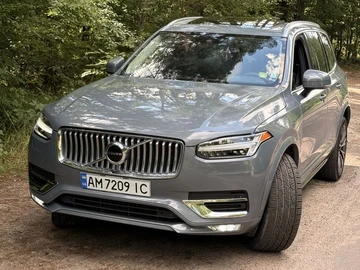 Авто Volvo Xc90 2022 № 8967861