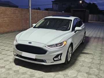 Авто Ford Fusion 2019 № 8968185