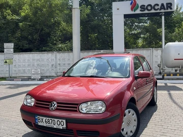 Авто Volkswagen Golf 2000 № 8968226