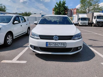 Авто Volkswagen Jetta 2012 № 8968282