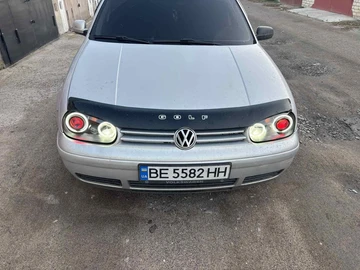 Авто Volkswagen Golf 1999 № 8968284