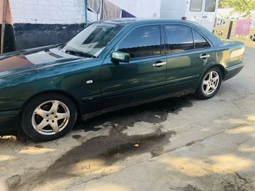 Авто Mercedes 200 1999 № 8968321