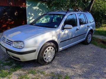 Авто Volkswagen Golf 2005 № 8968409