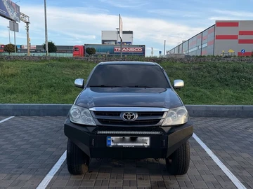 Авто Toyota Fortuner 2007 № 8968411