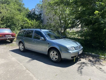 Авто Volkswagen Bora 2002 № 8968503