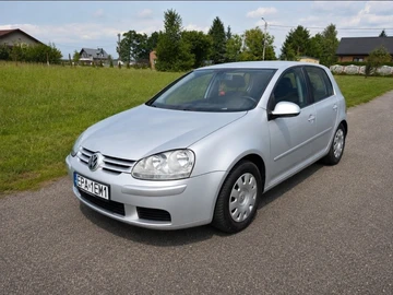 Авто Volkswagen Golf 2005 № 8968595