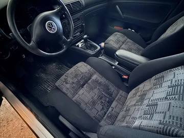 Авто Volkswagen Passat Variant 2000 № 8968639