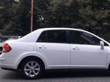 Авто Nissan Tiida 2008 № 8968656