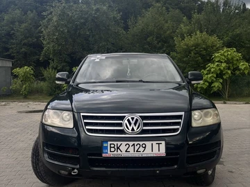 Авто Volkswagen Touareg 2004 № 8968803