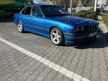 Авто BMW 5 Серия 1989 № 8968813