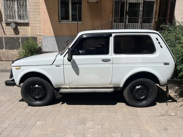 Авто ВАЗ 21213 2000 № 8968958