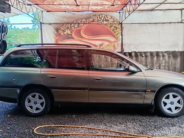 Авто Opel Omega 1996 № 8969000