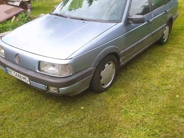 Авто Volkswagen Bora 1988 № 8969001