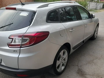 Авто Renault Megane 2011 № 8969015