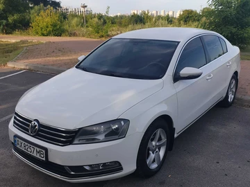 Авто Volkswagen Passat Sedan 2013 № 8969023