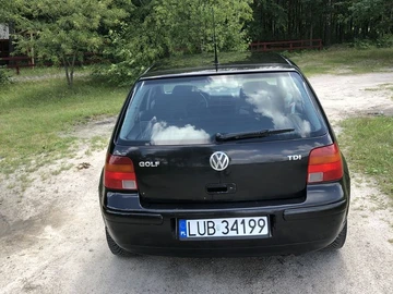 Авто Volkswagen Golf 2002 № 8969044