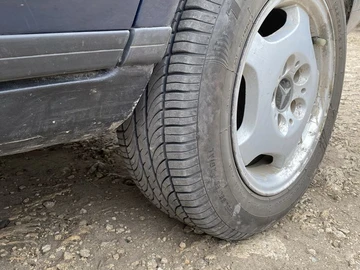 Авто Mercedes 190 1988 № 8969148