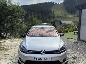 Авто Volkswagen Golf 2018 № 8969336