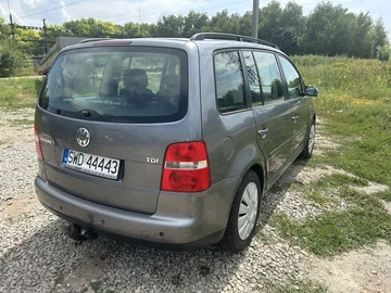 Авто Volkswagen Touran 2006 № 8969344