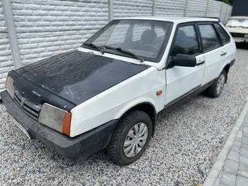 Авто ВАЗ 2109 1996 № 8969414
