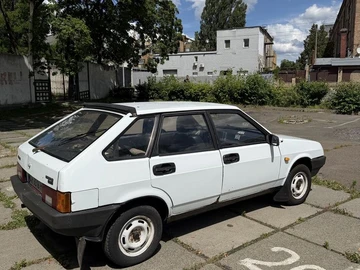 Авто ВАЗ 21093 1995 № 8969486