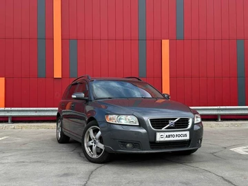 Авто Volvo V50 2007 № 8969496