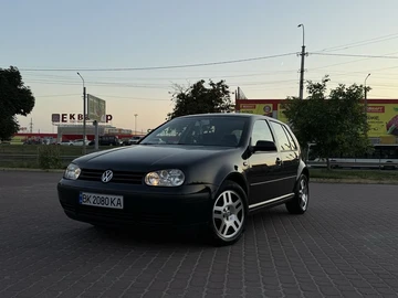 Авто Volkswagen Golf 2002 № 8969523