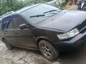Авто Mitsubishi Space Wagon 1994 № 8969531