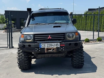 Авто Mitsubishi Pajero 1995 № 8969540