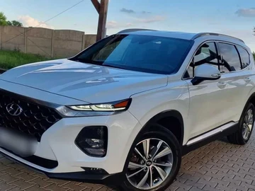 Авто Hyundai Santa Fe 2019 № 8969594