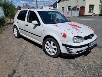 Авто Volkswagen Golf 1999 № 8969645