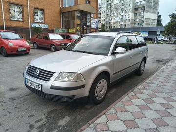 Авто Volkswagen Passat Variant 2005 № 8969661