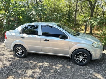 Авто Chevrolet Aveo 2008 № 8969673