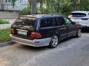Авто Mercedes E Серия 2001 № 8969678