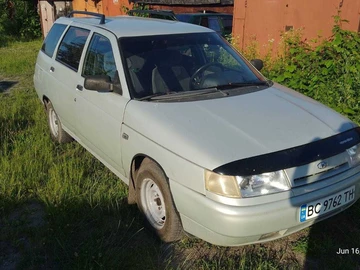 Авто ВАЗ 2111 2004 № 8969835
