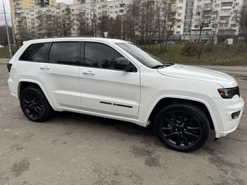 Авто Jeep Grand Cherokee 2018 № 8969879