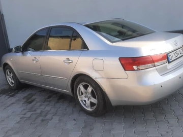 Авто Hyundai Sonata 2004 № 8969951