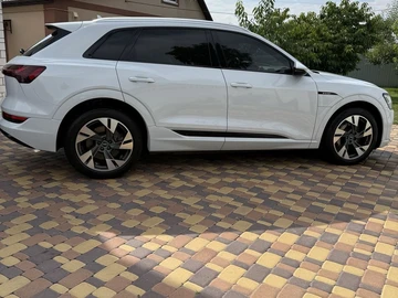 Авто Audi 100 2020 № 8969970