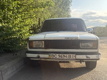 Авто ВАЗ 2105 1985 № 8970000